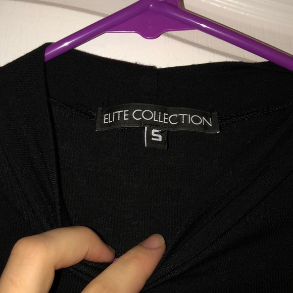 Black tshirt with chest opening - Picture 4 of 4